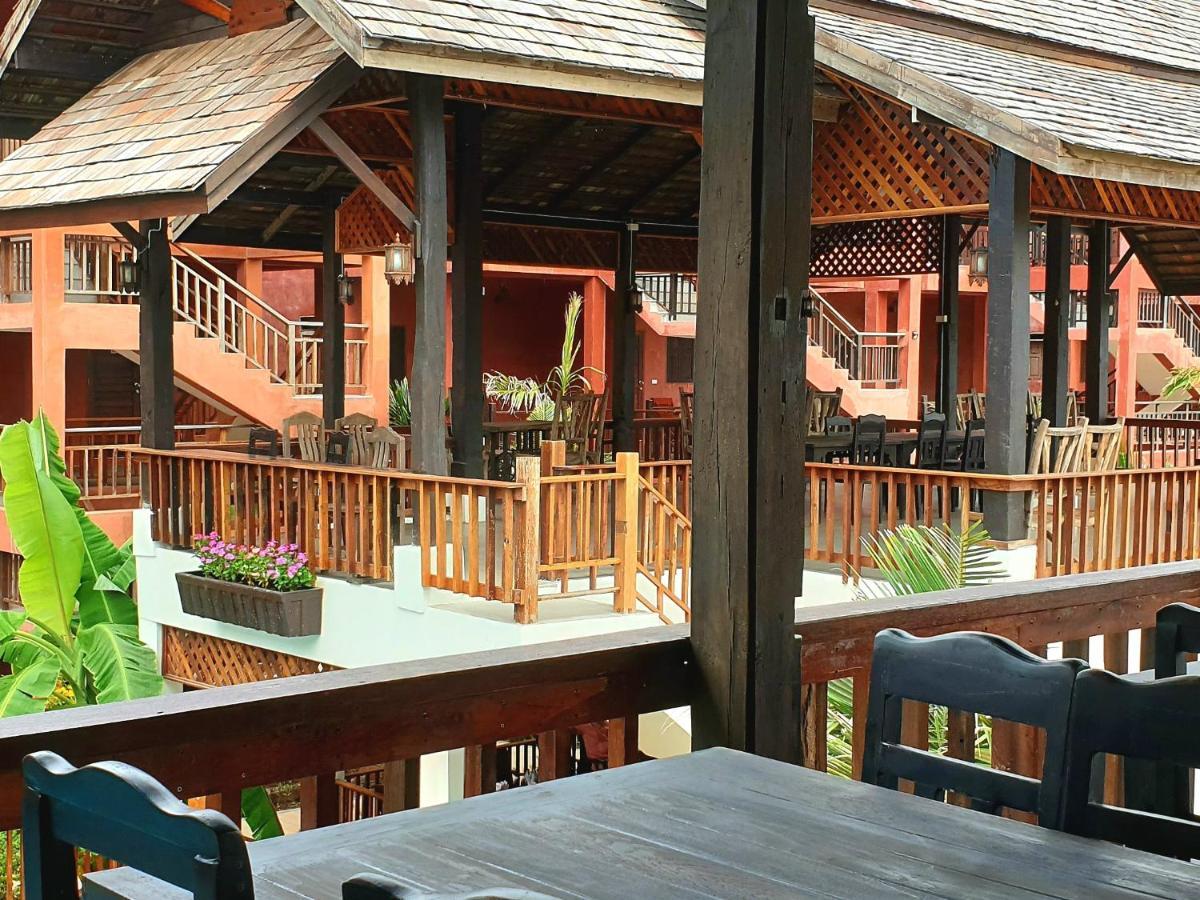 Rainforest Huahin Village Hotel מראה חיצוני תמונה