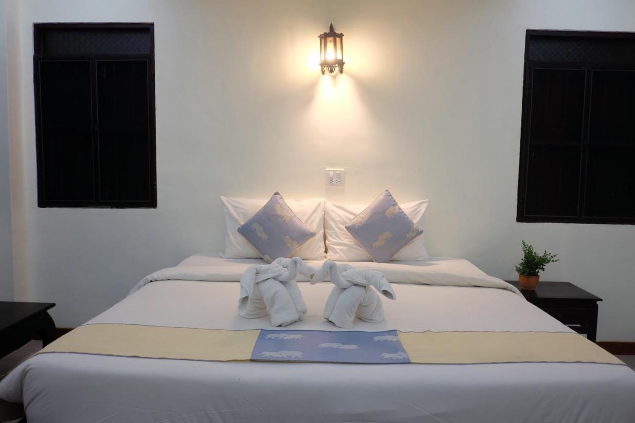 Rainforest Huahin Village Hotel מראה חיצוני תמונה