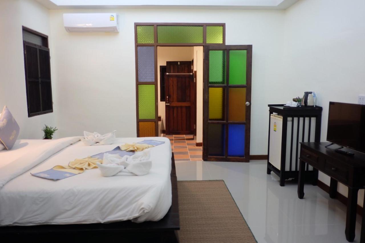 Rainforest Huahin Village Hotel מראה חיצוני תמונה