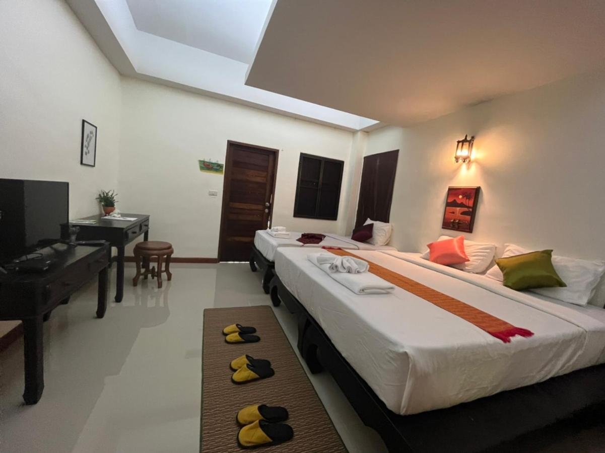 Rainforest Huahin Village Hotel מראה חיצוני תמונה