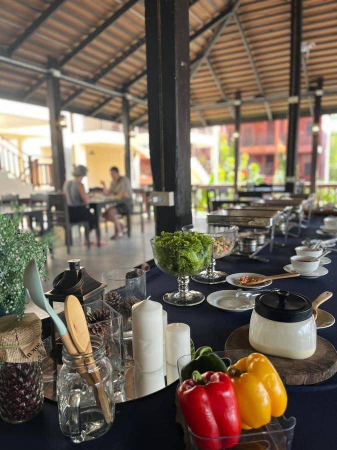 Rainforest Huahin Village Hotel מראה חיצוני תמונה